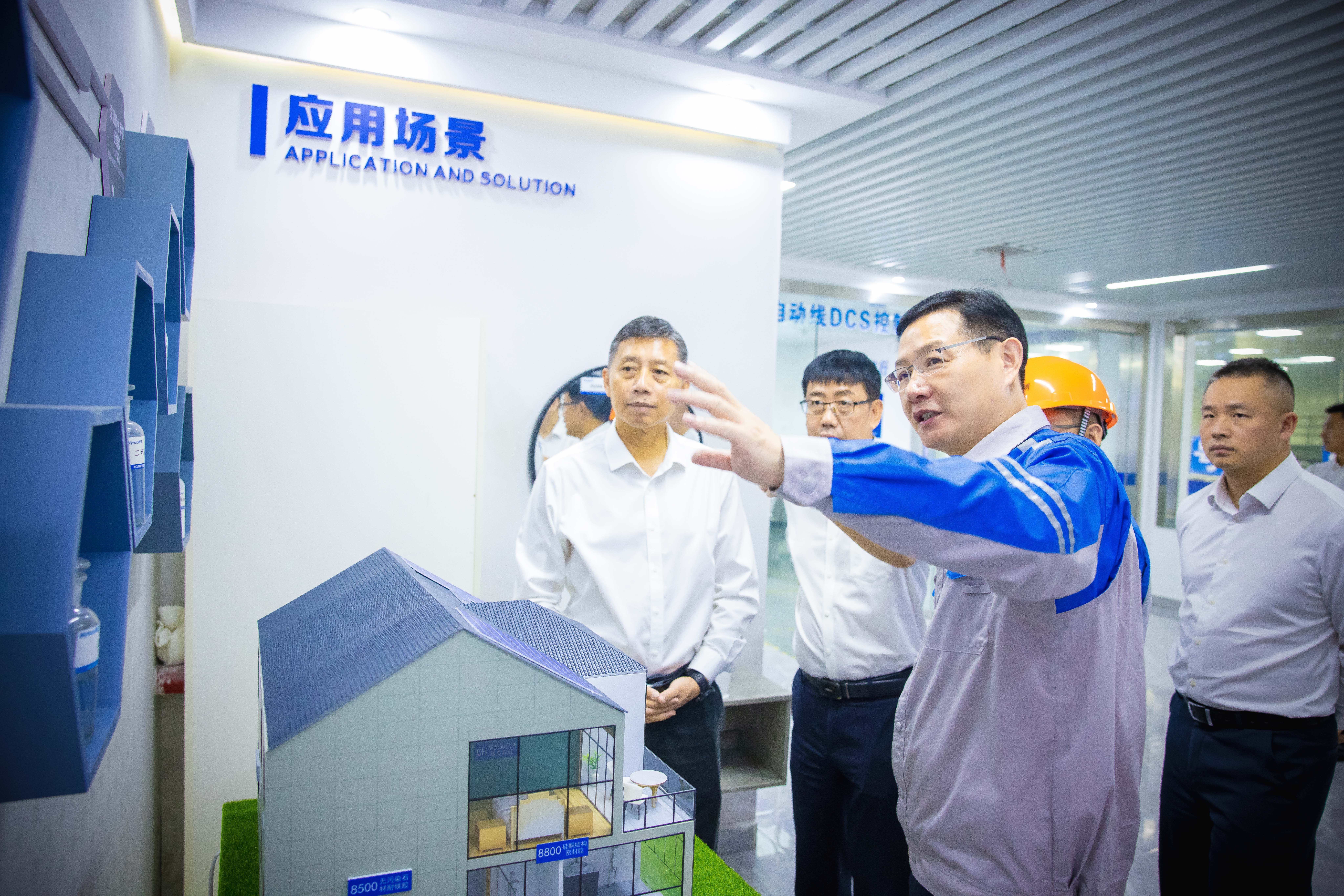 17155881015216379dBL.jpg 17155881015216379dBL.jpg